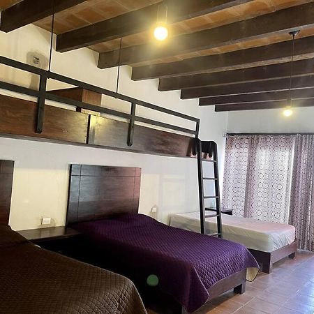 Casa Malaquita Villa Alcocer Eksteriør bilde